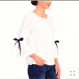 ⚫️ J.Crew White cotton pullover blouse split bell sleeves & blue ribbon accents